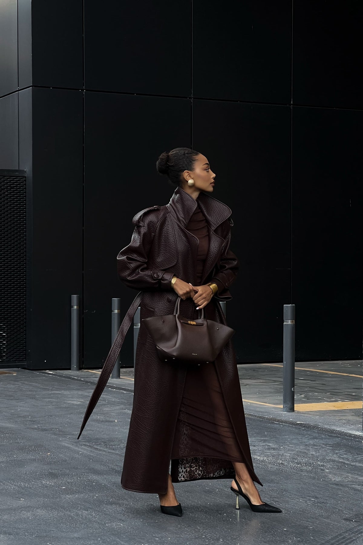 GABARDINE MARRON AVEC TEXTURE