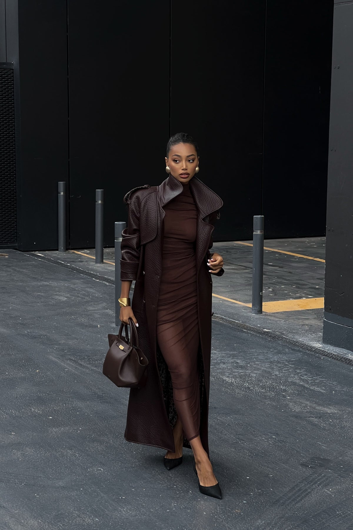 GABARDINE MARRON AVEC TEXTURE