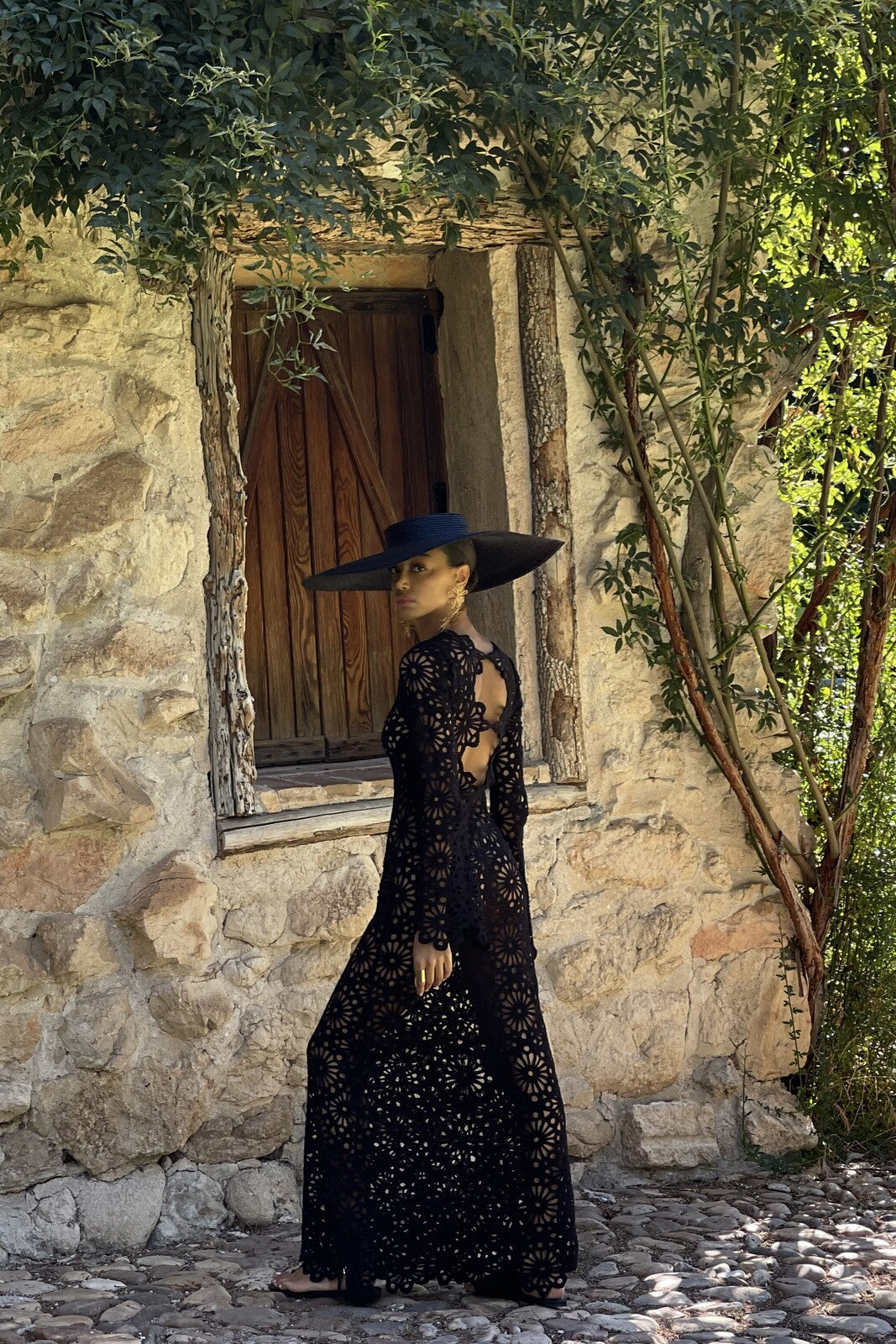 ROBE LONGUE EN TRICOT NOIRE