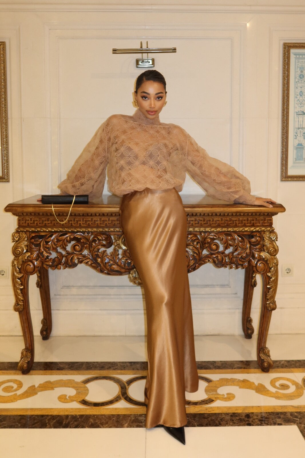 LONG CAMEL TULLE BLOUSE