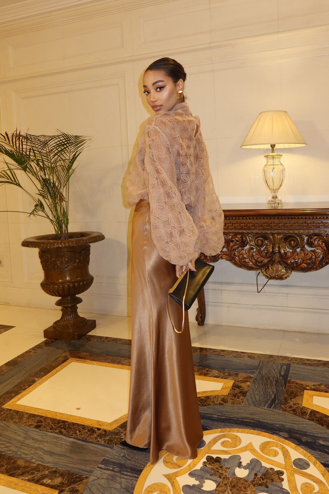 LONG BRONZE SKIRT