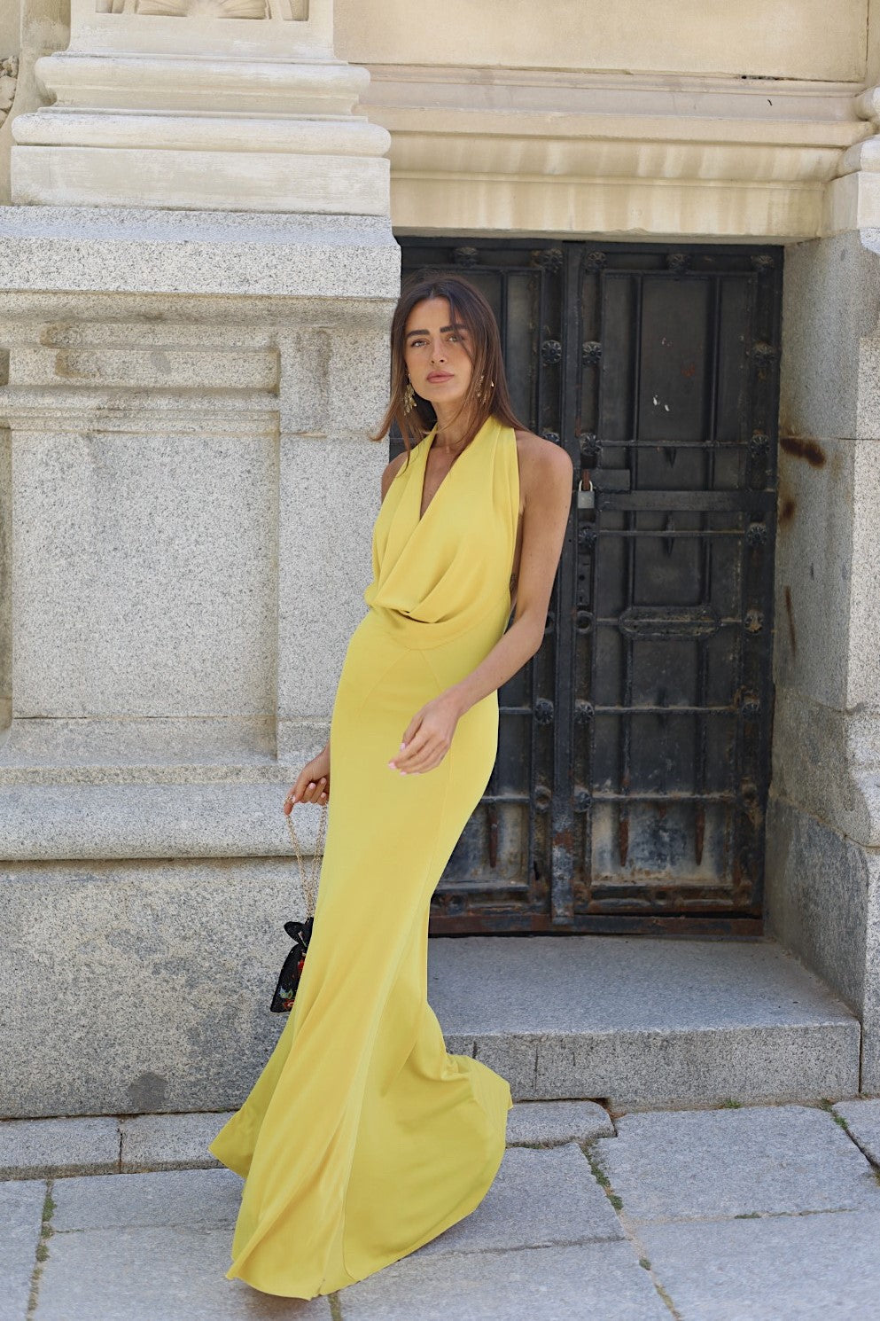 LONG YELLOW KNITTED DRESS WITH PLUNGING NECKLINE