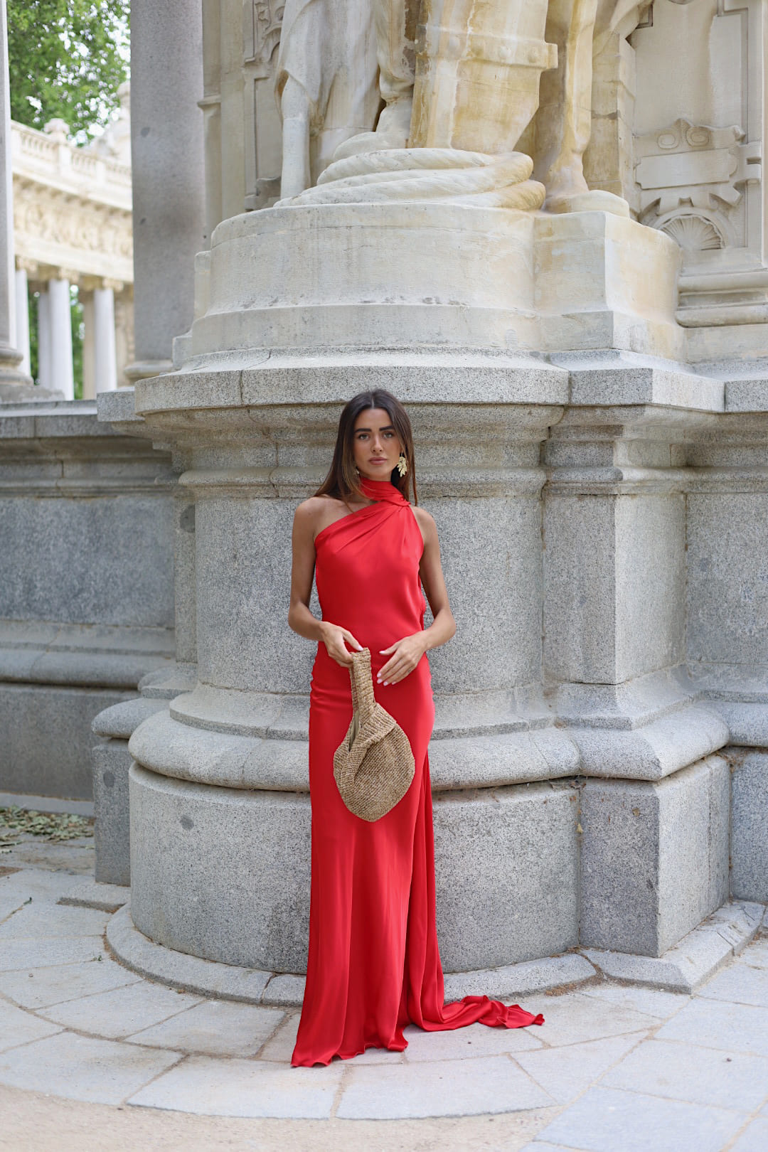 LONG RED DRESS WITH CAPE KAOA