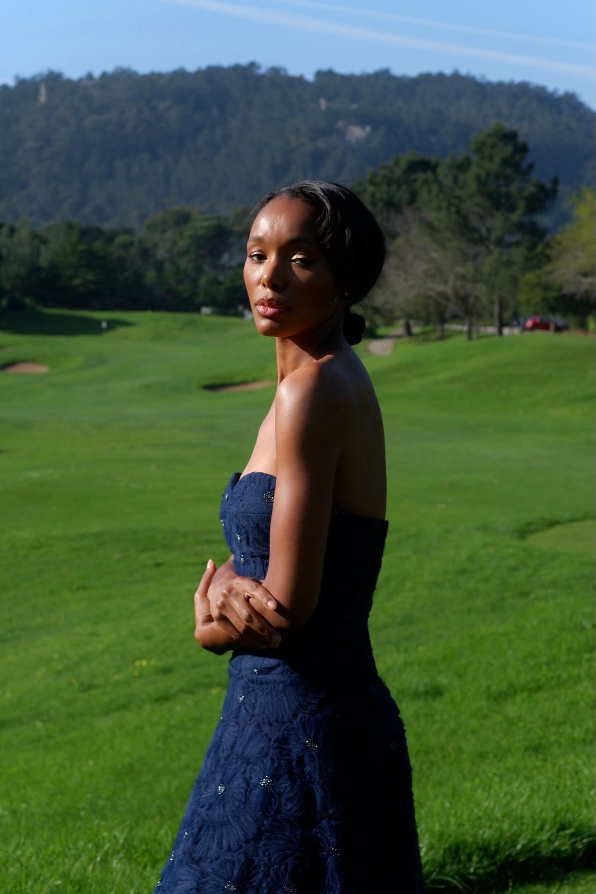 ROBE LONGUE À FLEURS BLEU MARINE