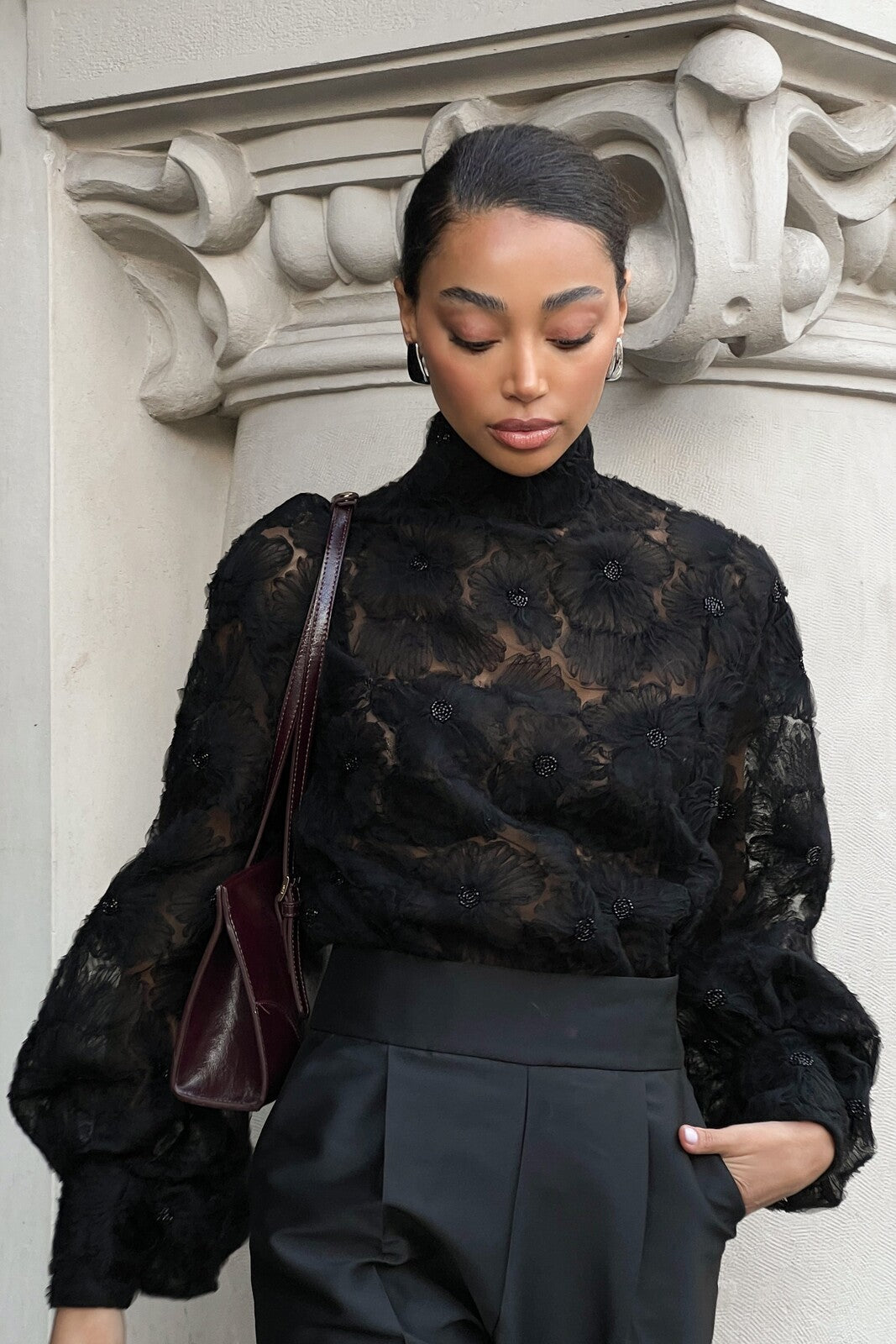 LONG BLACK TULLE BLOUSE WITH FLOWERS