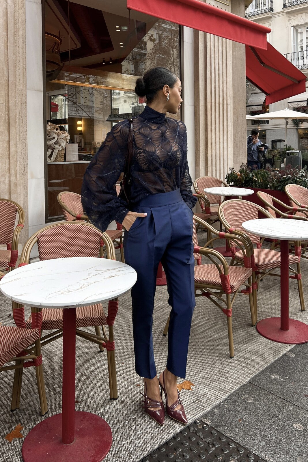 LONG NAVY BLUE TULLE BLOUSE WITH FLOWERS